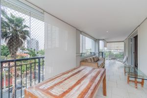 Image 44 - 325492