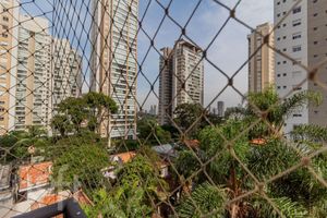 Image 13 - 325492