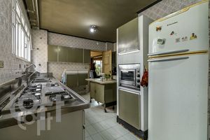 Image 10 - 325496
