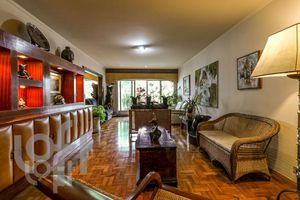 Image 4 - 325496