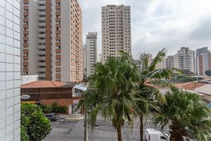 Image 19 - 325570