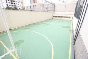Image 44 - 325570