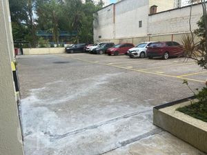 Image 6 - 325596