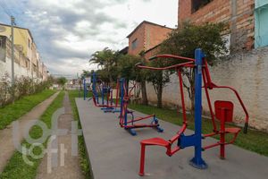 Image 18 - 325822