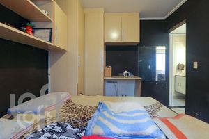 Image 5 - 325822