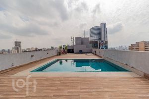 Image 16 - 325980
