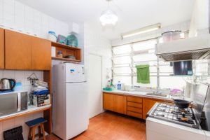 Image 32 - 326022