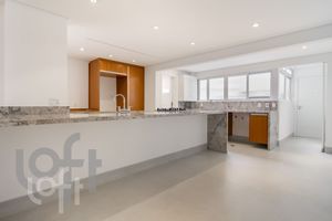 Image 23 - 326139