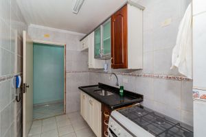 Image 15 - 326185