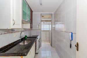 Image 17 - 326185