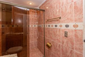 Image 31 - 326214