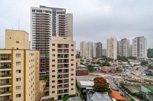 Image 20 - 326340