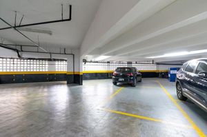 Image 52 - 326340