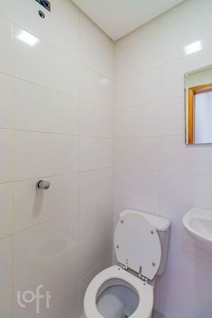Image 5 - 326345