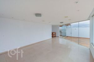 Image 31 - 326345