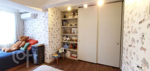 Image 17 - 326494
