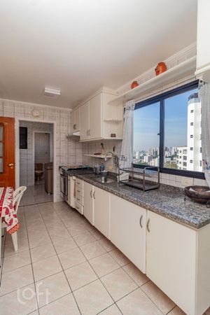Image 32 - 326888