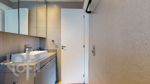 Image 41 - 326924