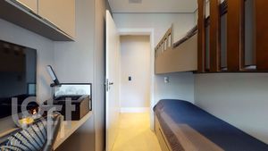 Image 6 - 326924