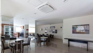 Image 19 - 326964