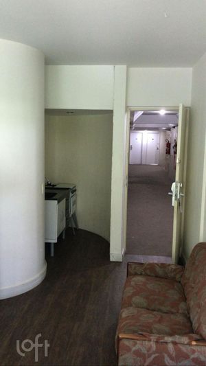 Image 2 - 327022