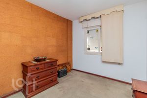 Image 14 - 327083