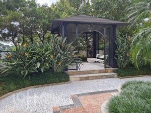 Image 3 - 327235
