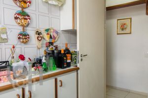 Image 9 - 327258