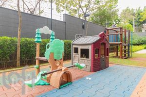 Image 19 - 327276