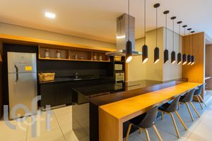 Image 13 - 327276