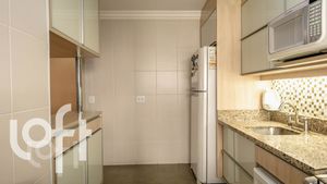 Image 25 - 327389