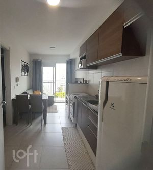 Image 7 - 327471