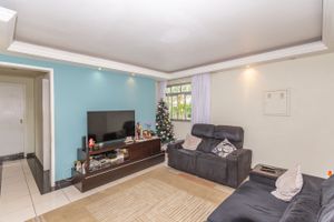 Image 4 - 327537