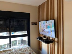 Image 10 - 327550