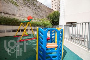 Image 25 - 327799