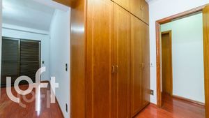 Image 10 - 327801