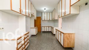 Image 38 - 327801