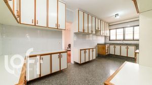 Image 39 - 327801