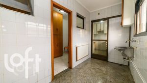 Image 35 - 327801