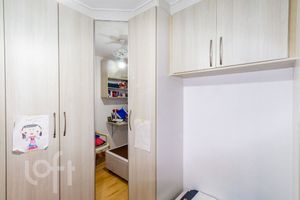 Image 15 - 327817