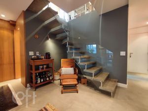 Image 16 - 327898