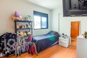 Image 39 - 327959