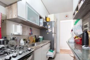 Image 19 - 328024