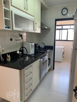 Image 10 - 328099