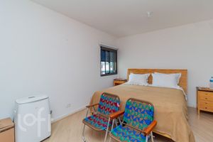 Image 15 - 328587