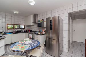 Image 35 - 328587