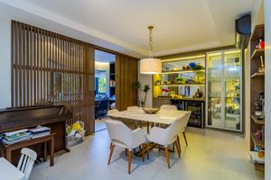 Image 1 - 328627