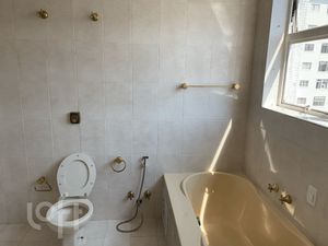 Image 14 - 328704