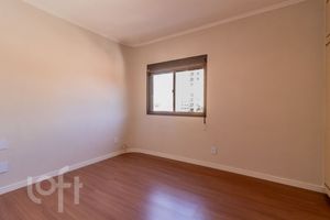 Image 30 - 328715