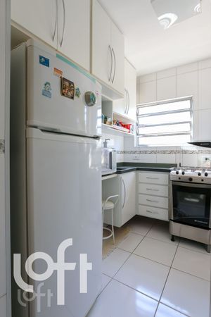 Image 21 - 328757